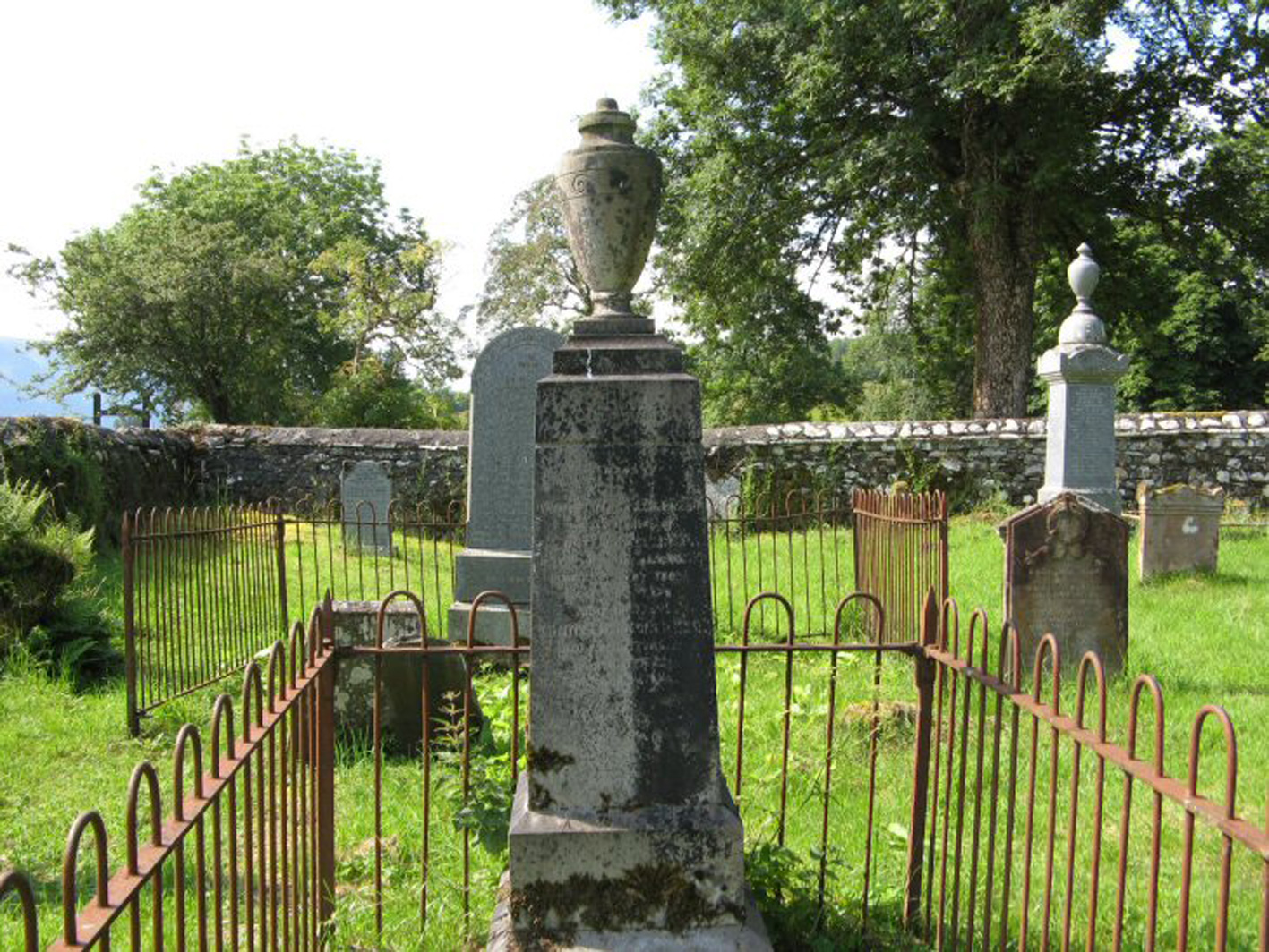 Photo of headstones/Kenneth MacLennan died 1936 MI Lochcarron Old